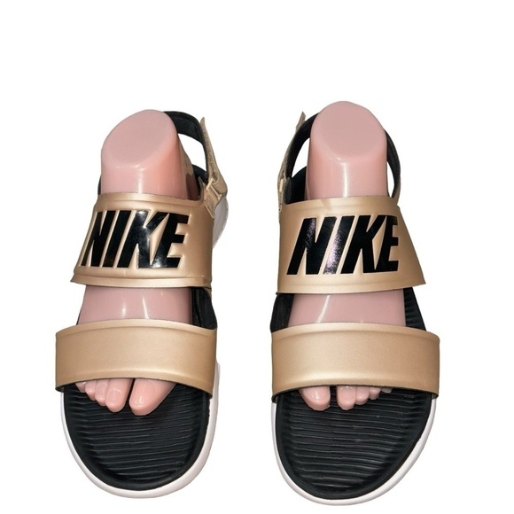 Nike Women's Size 10 Tanjun Slingback Sandals Lightweight # 882694-200 Bronze - Picture 2 of 7